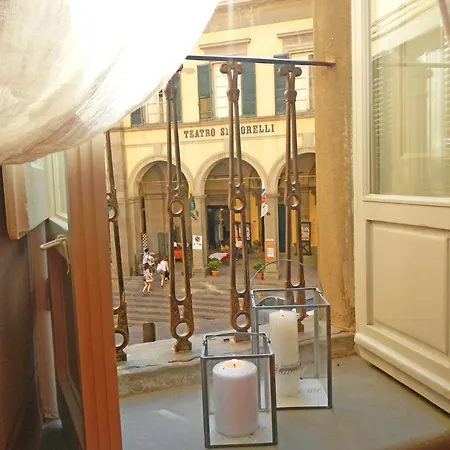 The House With Steam Room, Jacuzzi And Theater View *