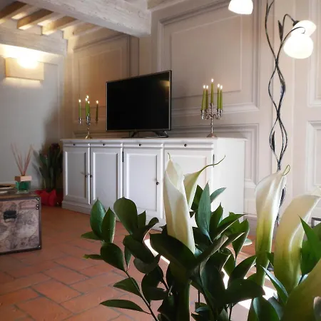 The House With Steam Room, Jacuzzi And Theater View Apartment *