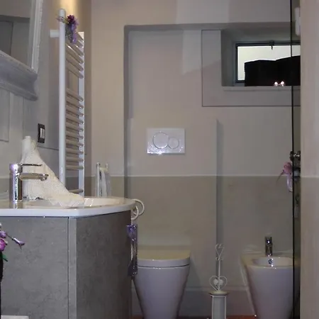 The House With Steam Room, Jacuzzi And Theater View Apartment *