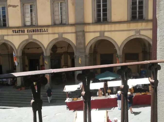 The House With Steam Room, Jacuzzi And Theater View