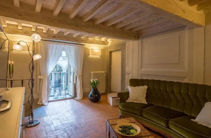 Apartament The House With Steam Room, Jacuzzi And Theater View Cortona