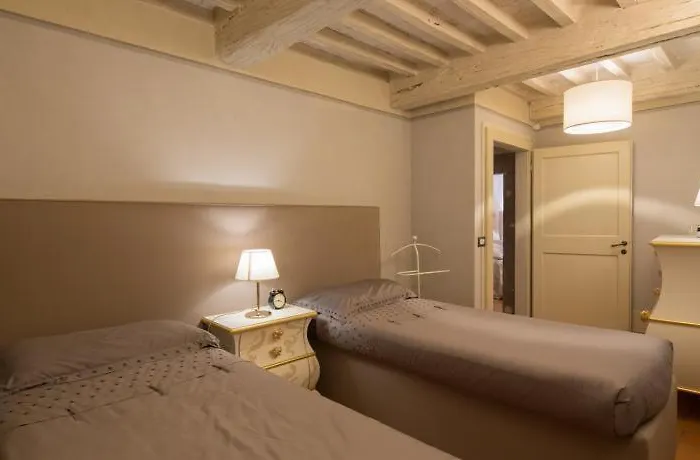 The House With Steam Room, Jacuzzi And Theater View