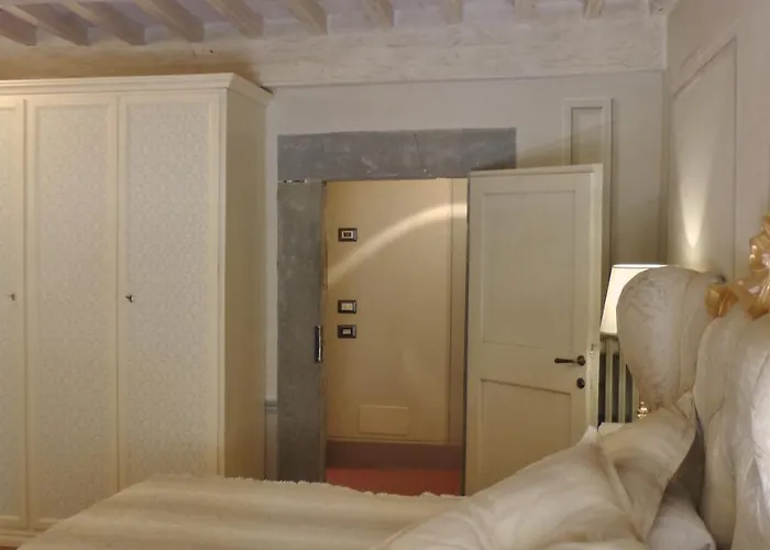 The House With Steam Room, Jacuzzi And Theater View Apartament *